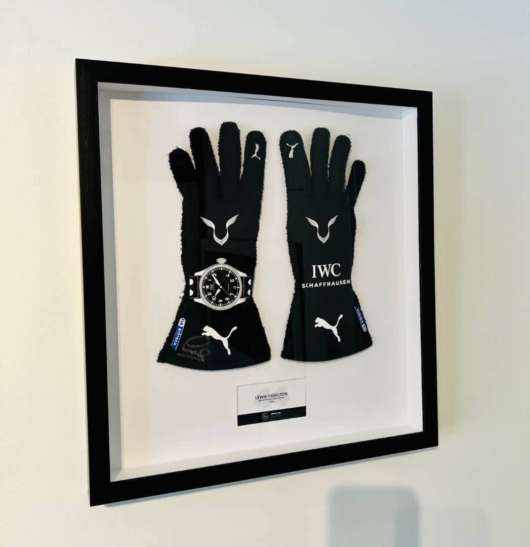 Lewis Hamilton Mercedes F1 Formula one puma official gloves signed