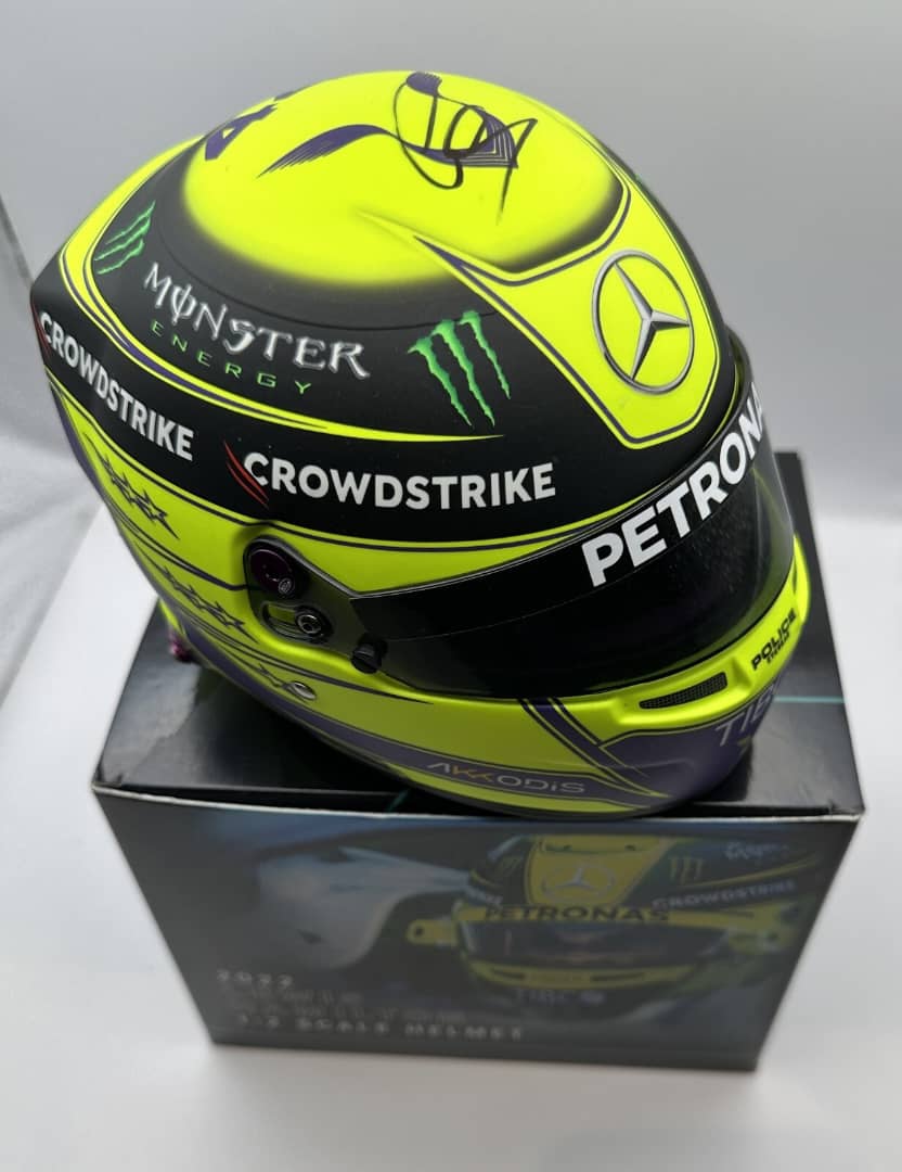 Sir Lewis Hamilton signed 2022 Mercedes-AMG Petronas F1 Official 1:2 Helmet +COA