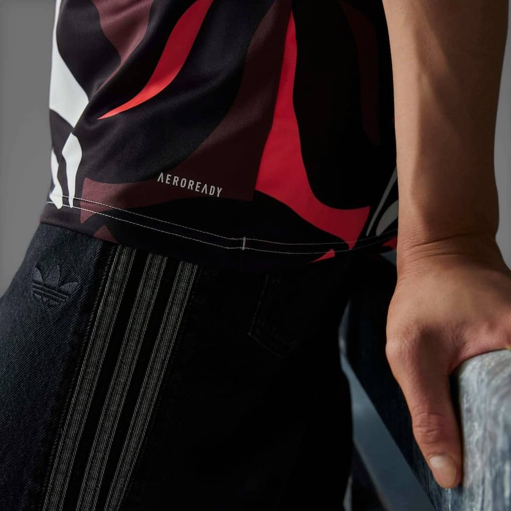 Mercedes AMG Petronas adidas F1 Special Edition Miami GP Team T-Shirt