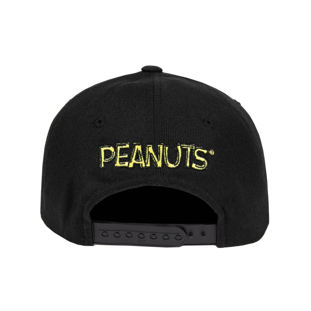 F1 x Snoopy Peanuts 5 Panel Hat